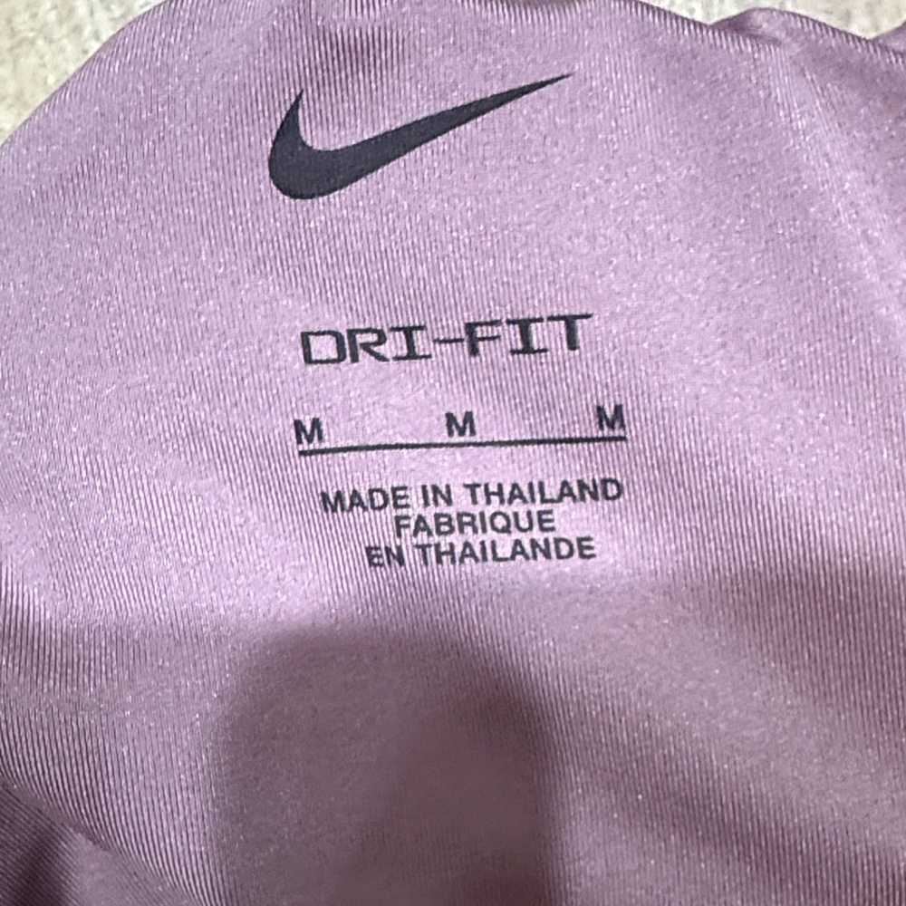 Nike Women’s One Dri-Fit Ultra High-Waisted 3” Brief lined shorts - Picture 3 of 6